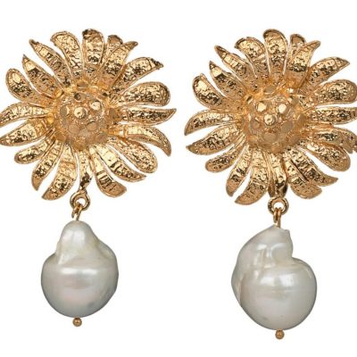 Gold-pearl-flower-earrings