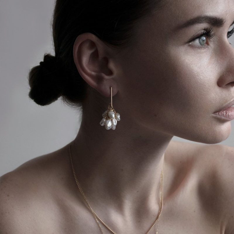 pearl-gold-drop-earrings