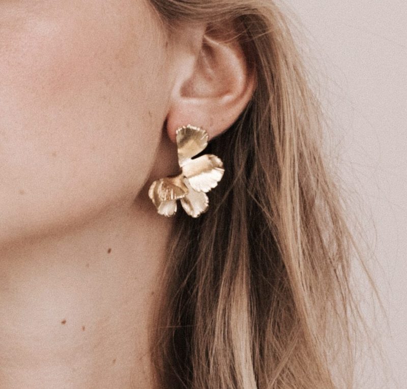 universe-gold-floral-earrings-maison-sabben